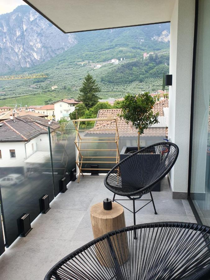Visioni Lake View Boutique Rooms & Breakfast - Adults Friendly Riva del Garda Bagian luar foto