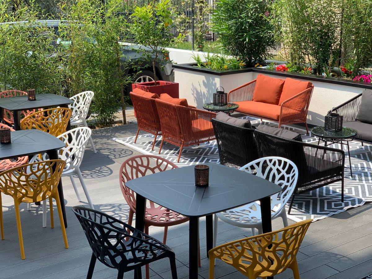 Visioni Lake View Boutique Rooms & Breakfast - Adults Friendly Riva del Garda Bagian luar foto